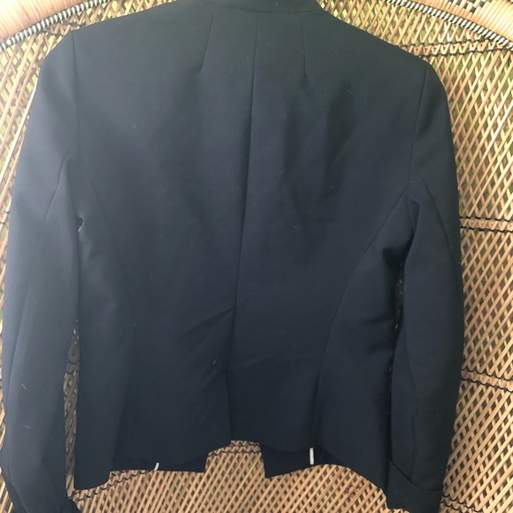 🌹2/30 Black Blazer - Picture 2 of 5